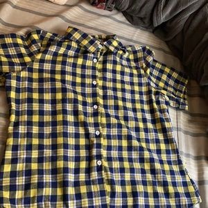 Plaid flannel button up shirt Used
